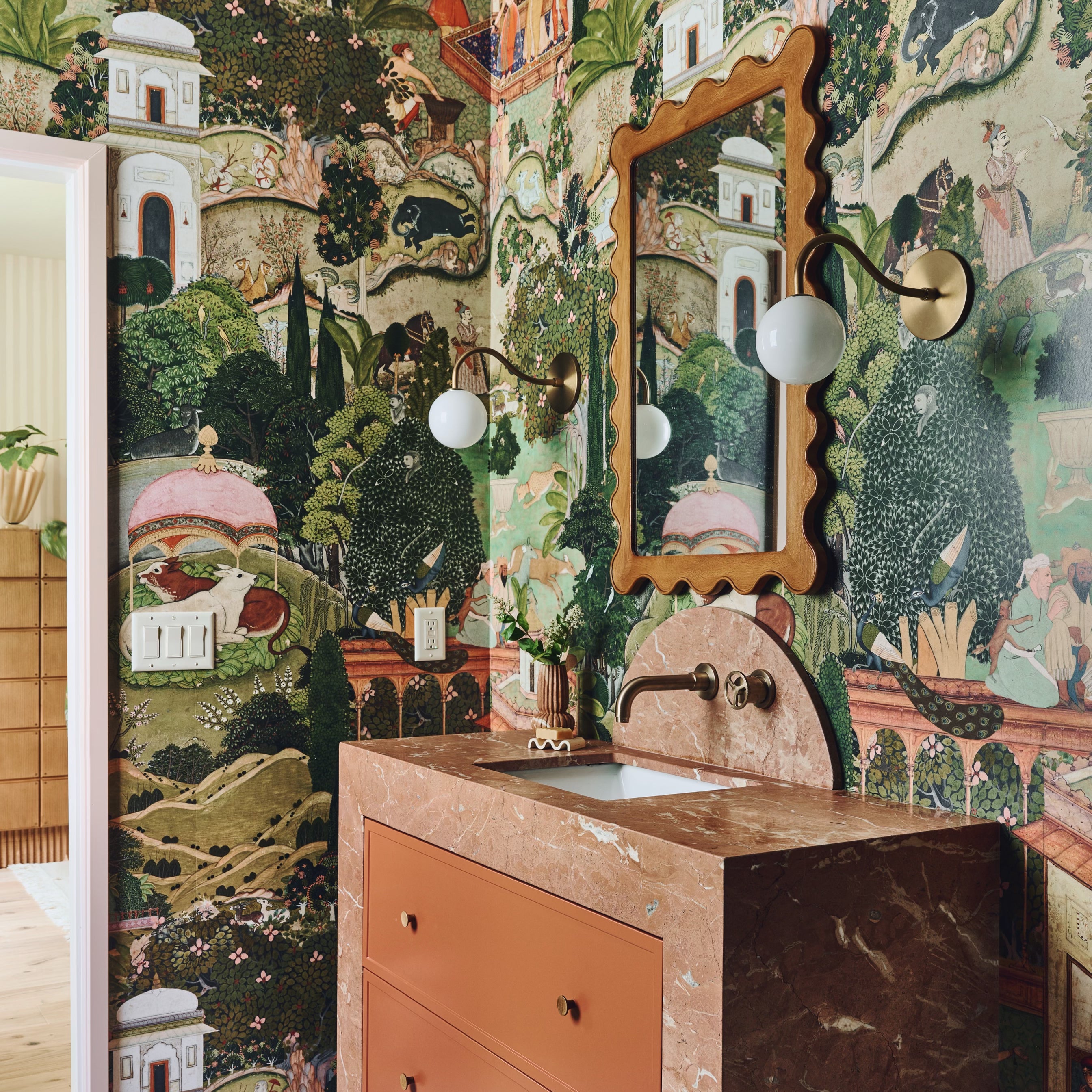 The Perfect Lighting for a Powder Room