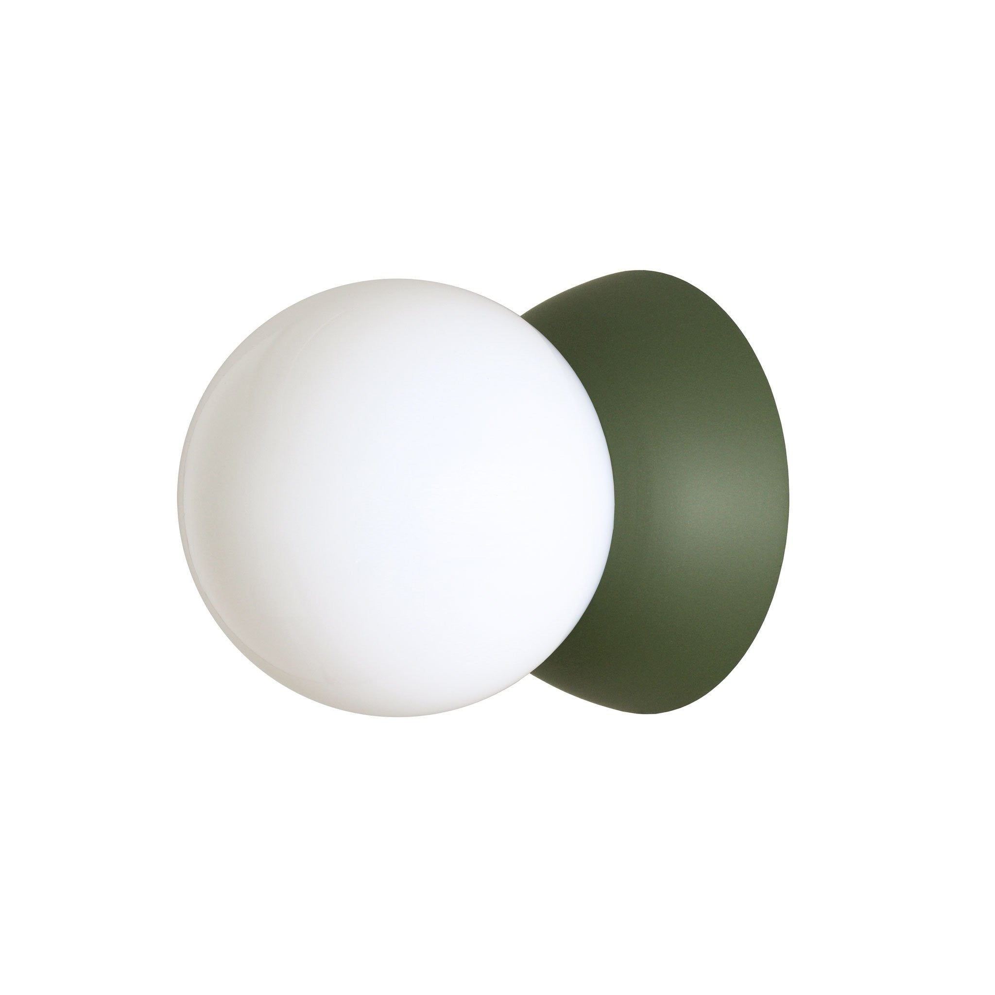Wren 5" shown in Secret Garden Green
