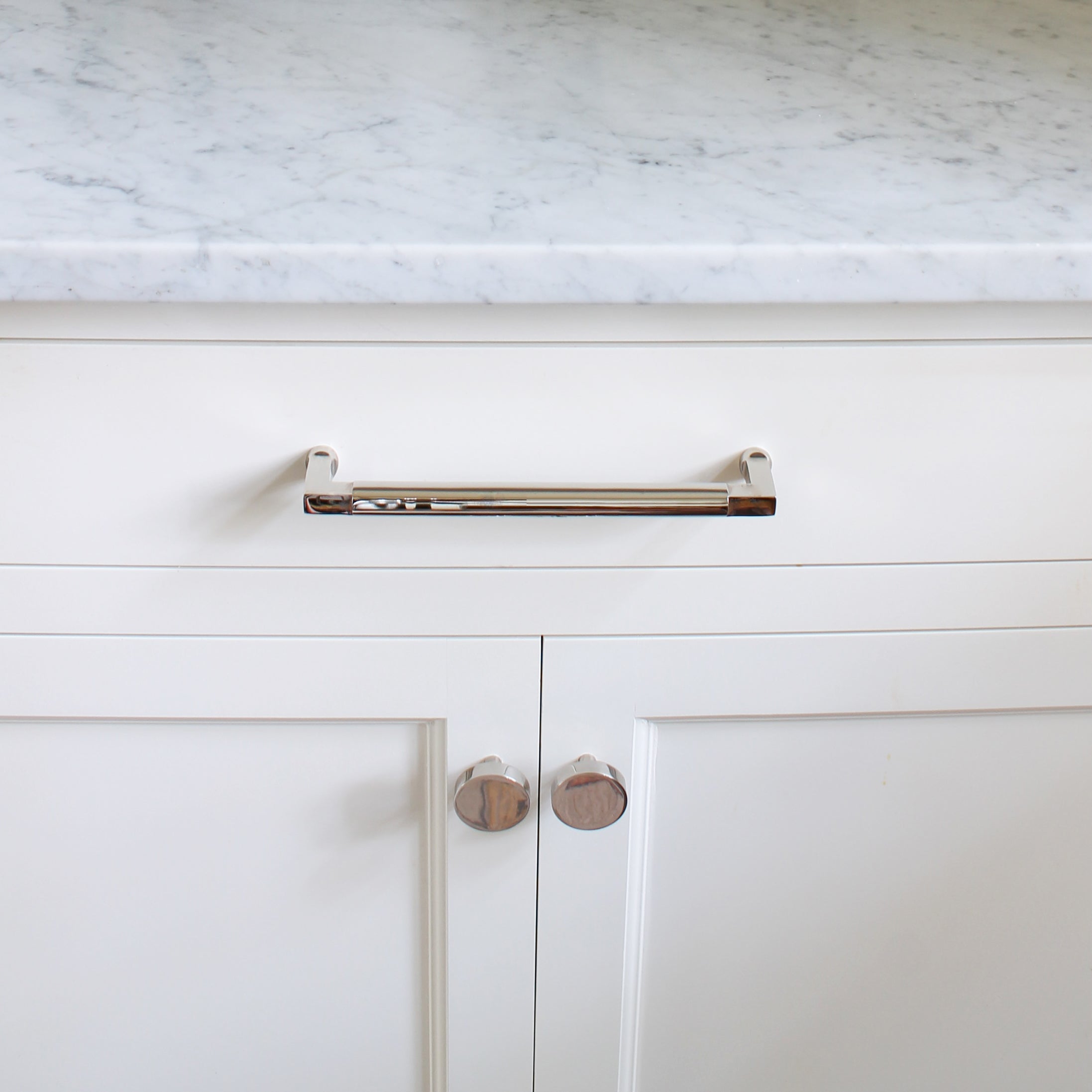 Tanis shown in Polished Nickel.