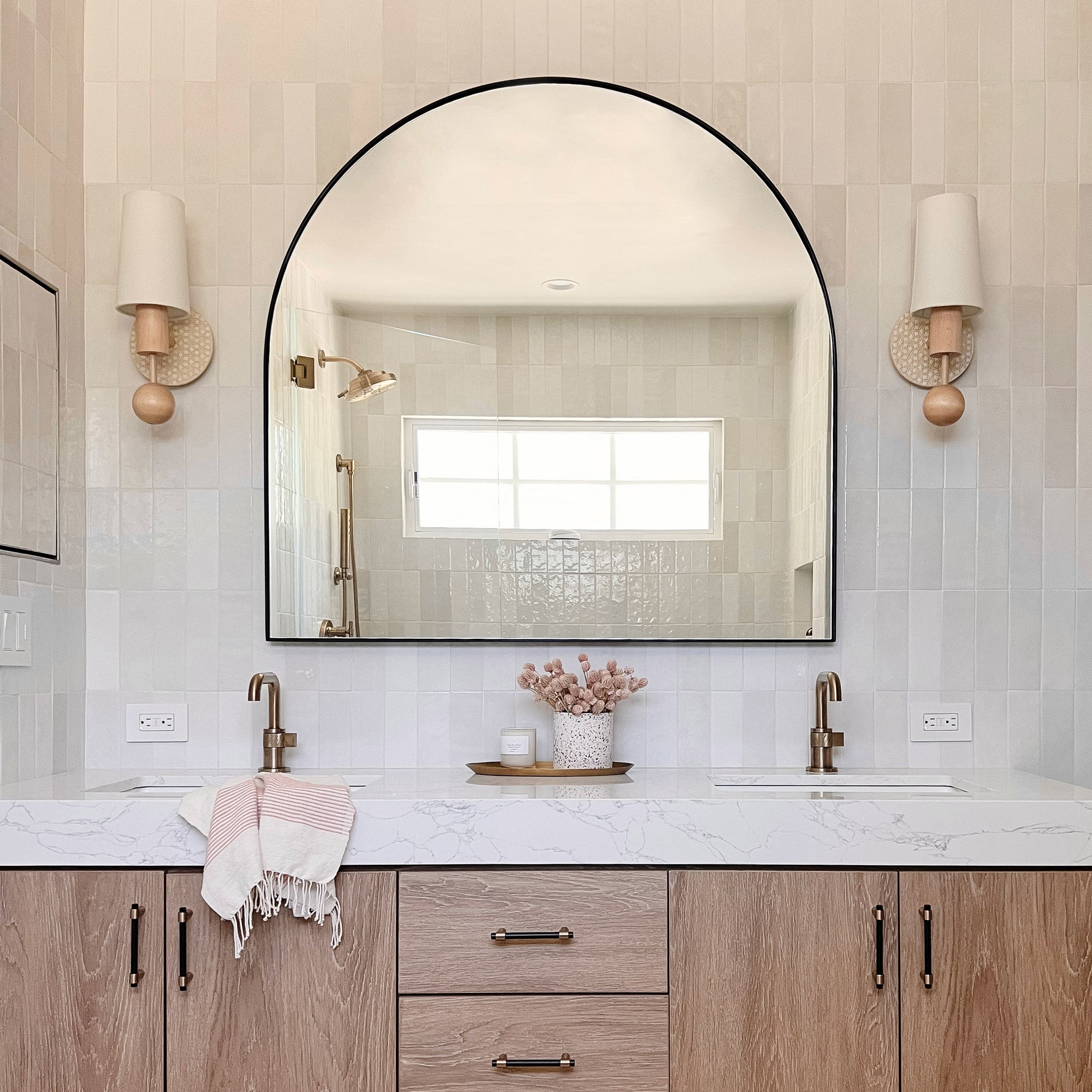 Amherst by Cedar & Moss shown in Maple with Natural White & Cream Quilted ceramic. Interior design by LHK Interiors.