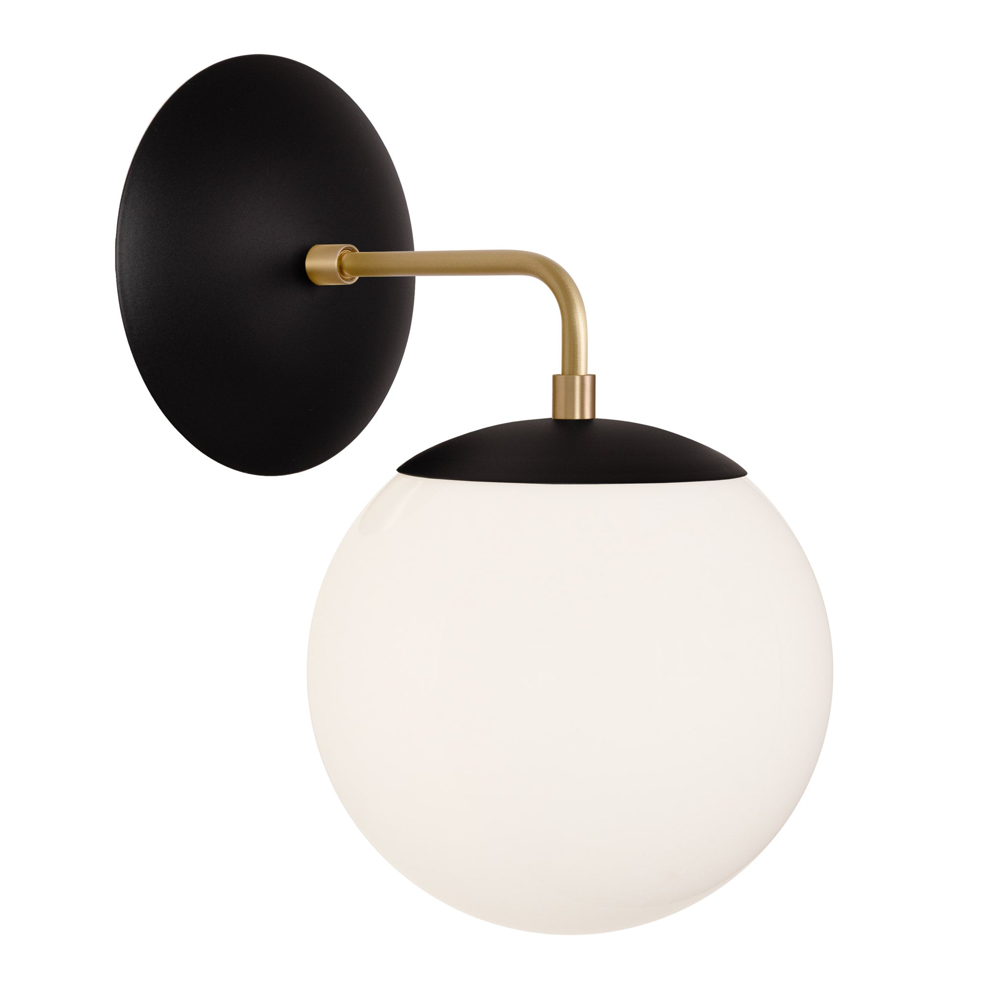Alto Sconce 8” shown in Matte Black with Brass