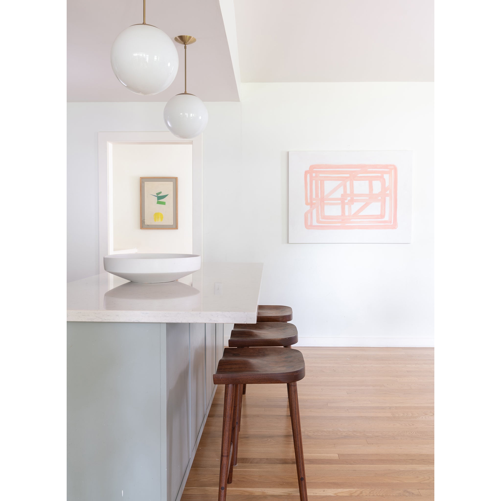 Alto Rod 12" Opal shown in Brass. Interior Design by Kim Spradlin