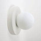 Otti 10" shown in White